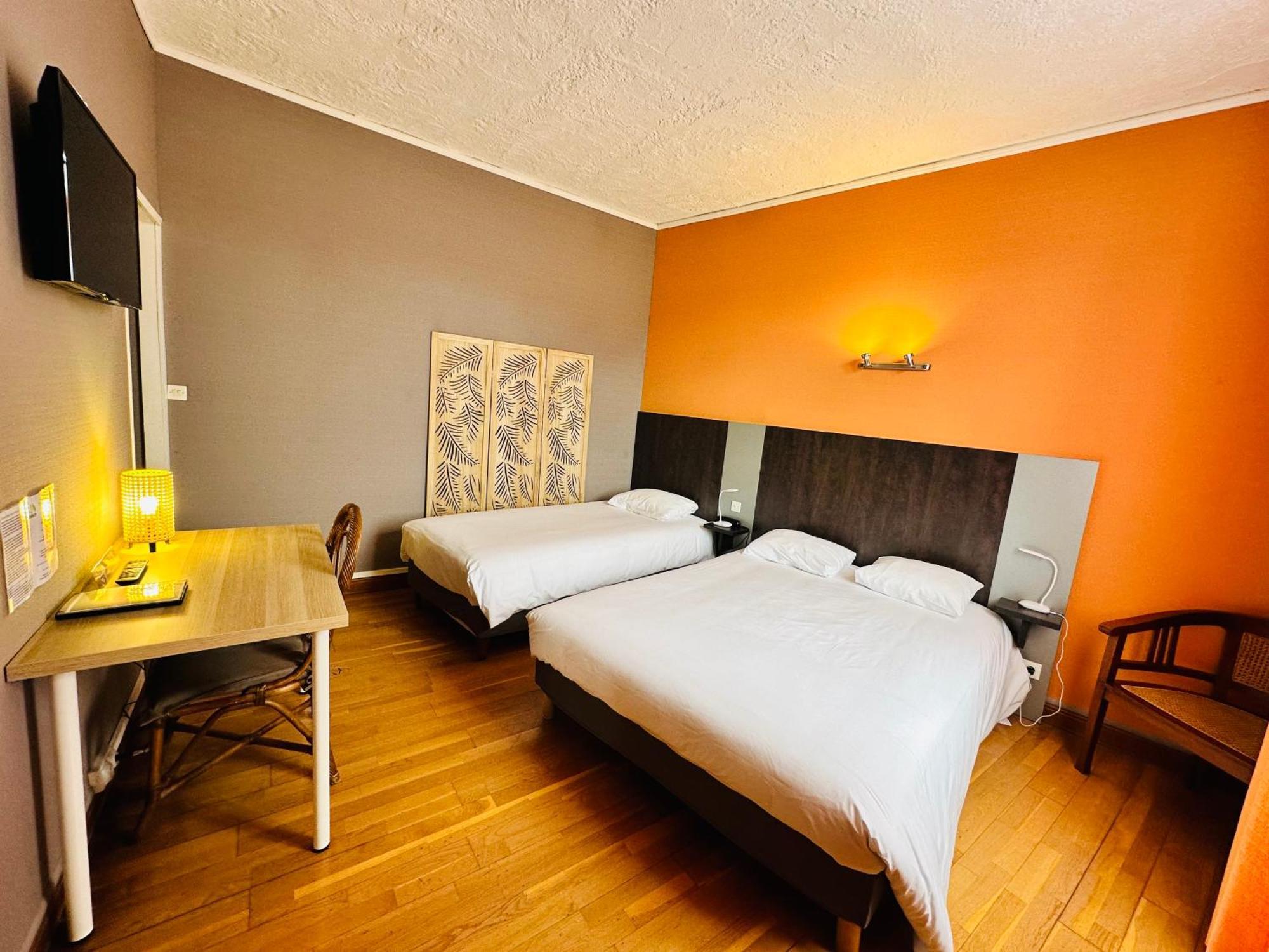 Hotel Italia 2*